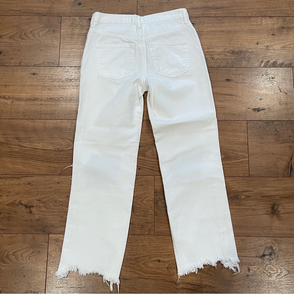 Free People Maggie White‎ Mid-Rise Distressed Raw Hem  Jeans Cropped Straight 24 - Picture 7 of 7
